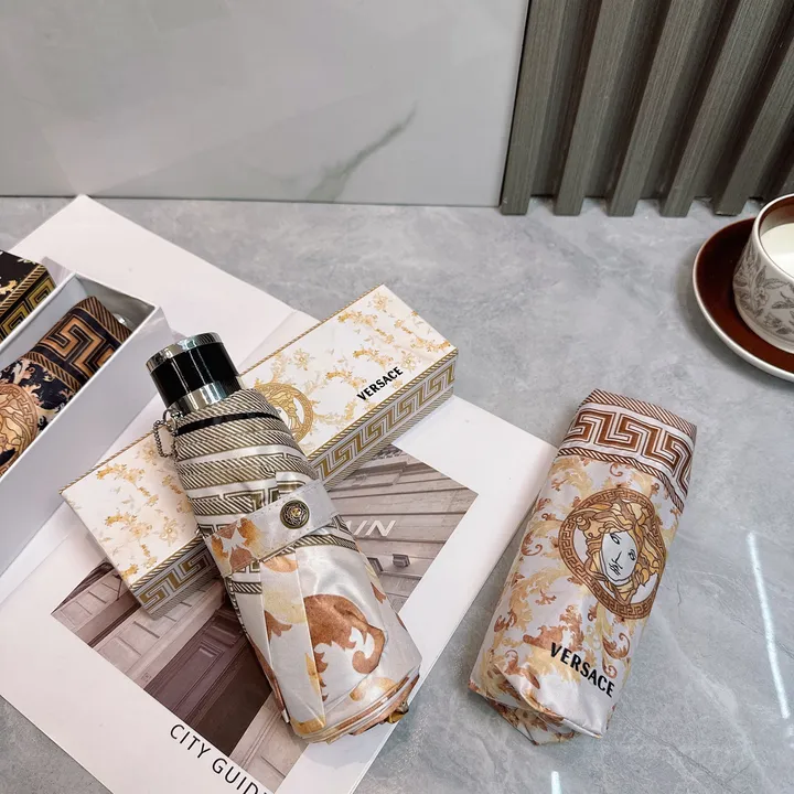 スーパーコピー ヴェルサーチ 傘