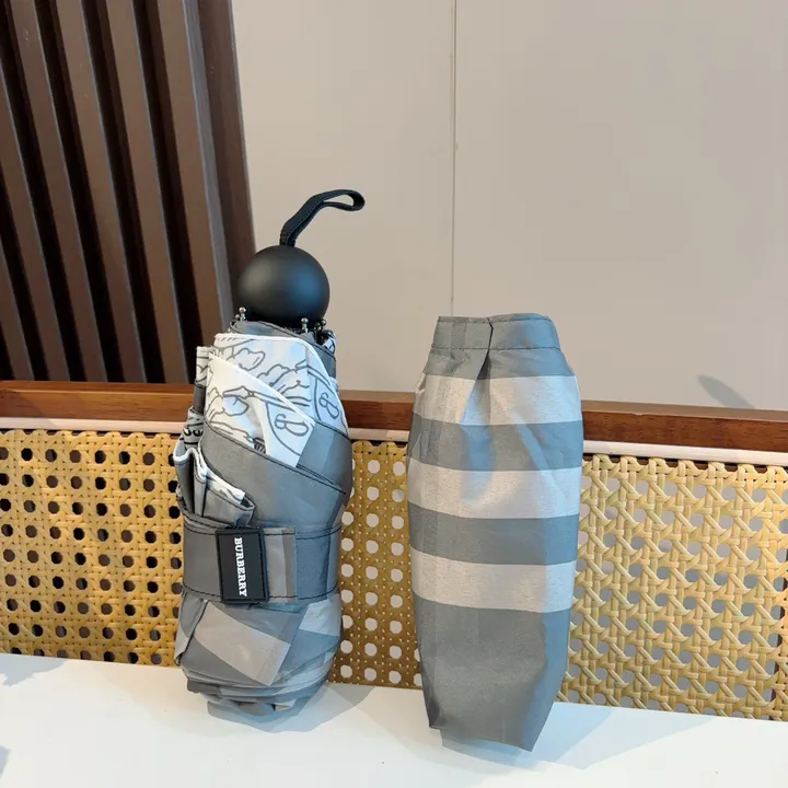 スーパーコピー バーバリー ス 傘