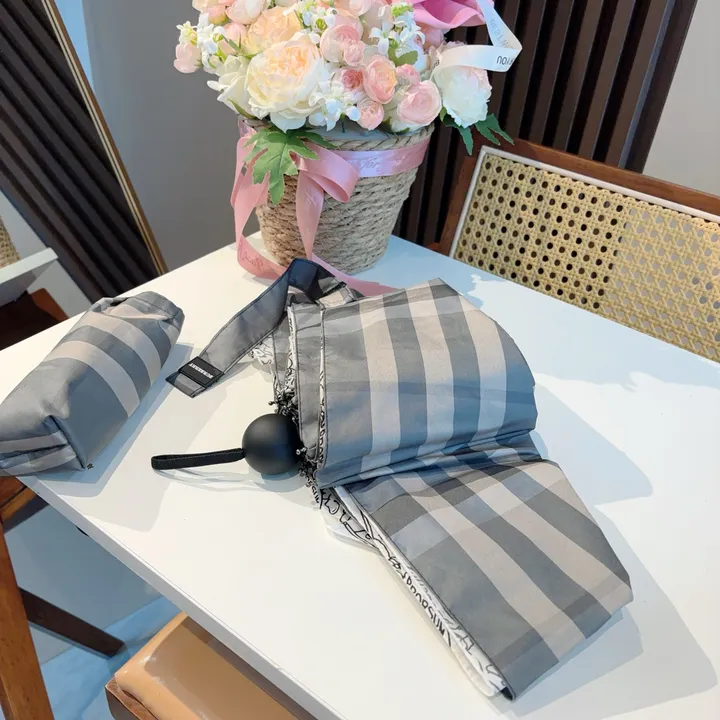 スーパーコピー バーバリー ス 傘