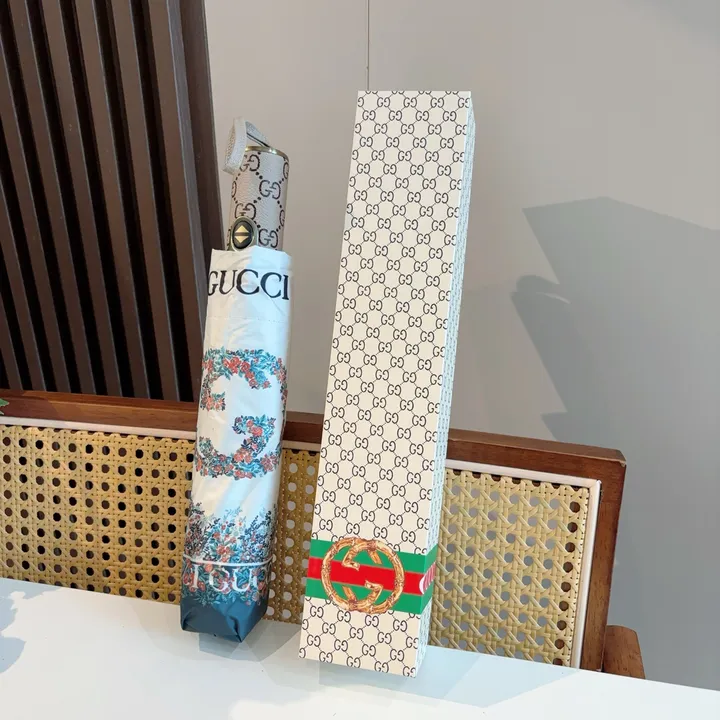 スーパーコピー グッチ 傘