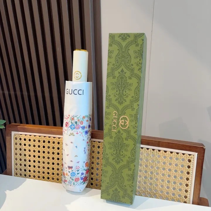 スーパーコピー グッチ 傘