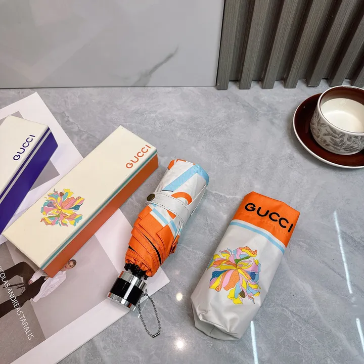 スーパーコピー グッチ 傘