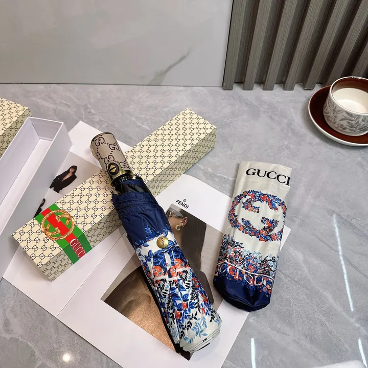 スーパーコピー グッチ 傘