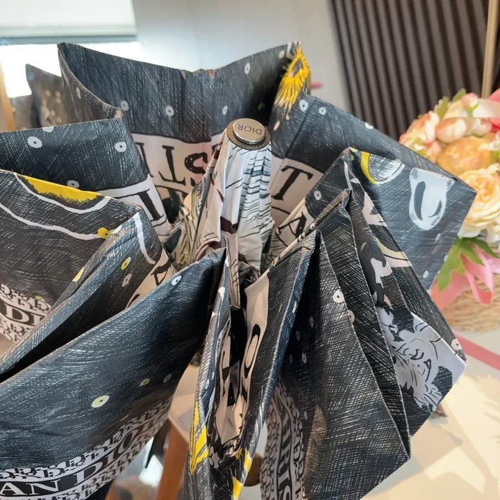 スーパーコピー ディオール 傘