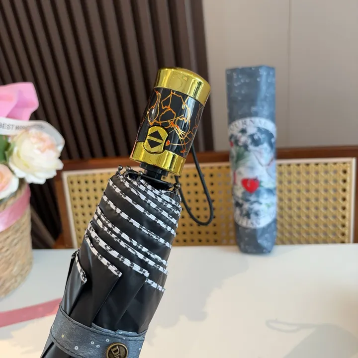 スーパーコピー ディオール 傘