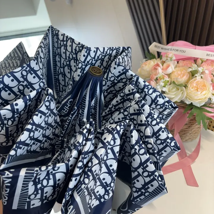 スーパーコピー ディオール 傘