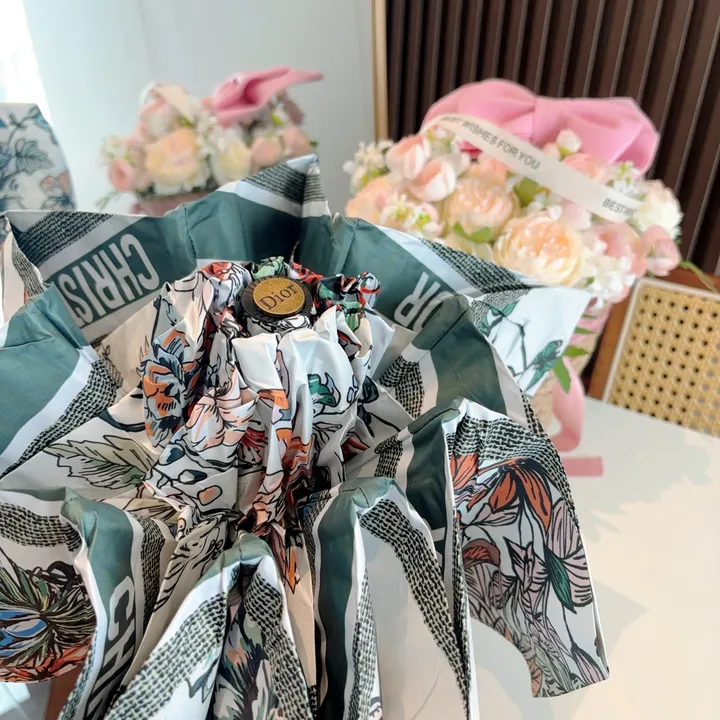 スーパーコピー ディオール 傘