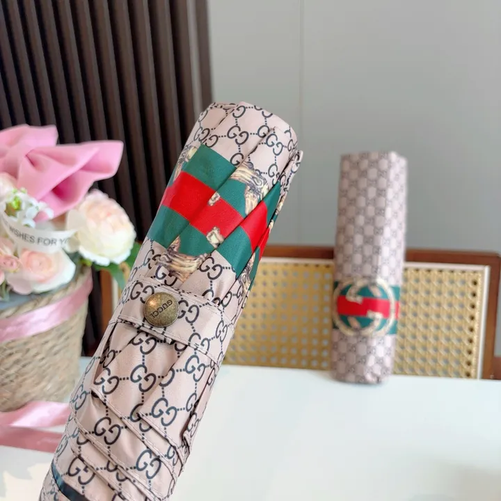 スーパーコピー グッチ 傘