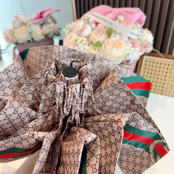 スーパーコピー グッチ 傘