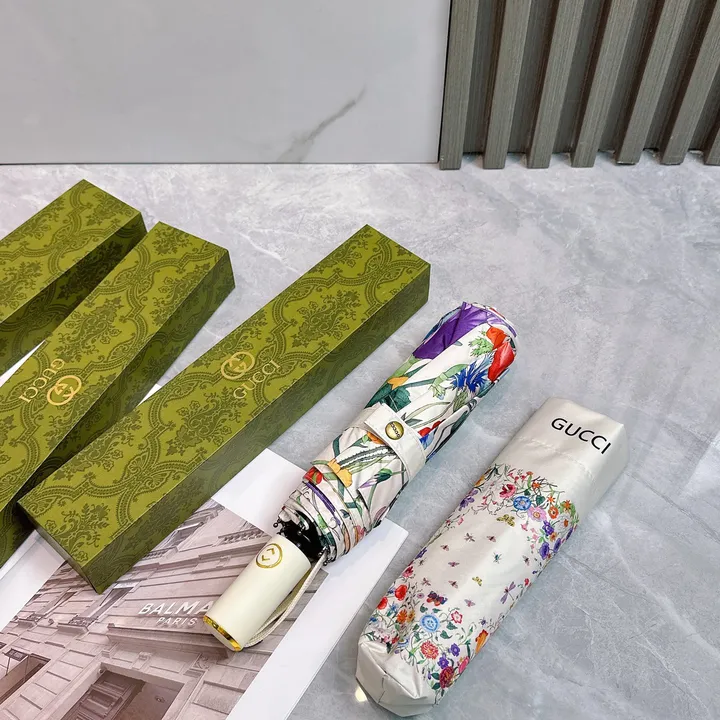 スーパーコピー グッチ 傘