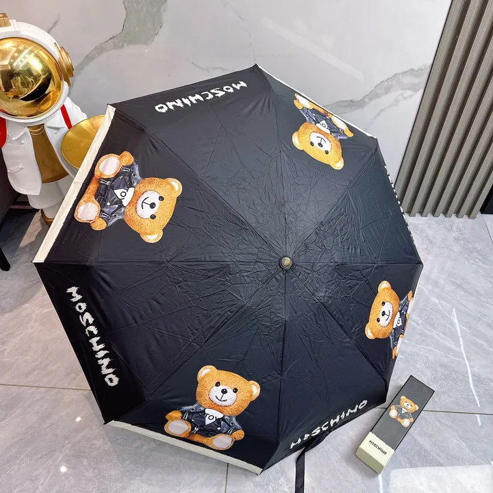 スーパーコピー カウズ 傘