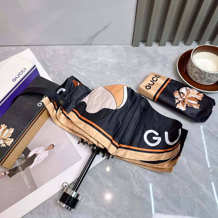 スーパーコピー グッチ 傘