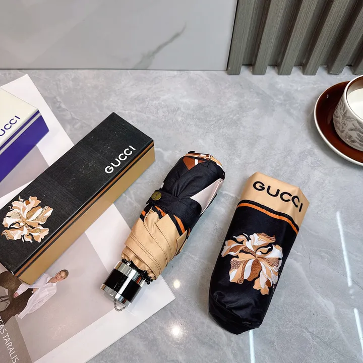 スーパーコピー グッチ 傘