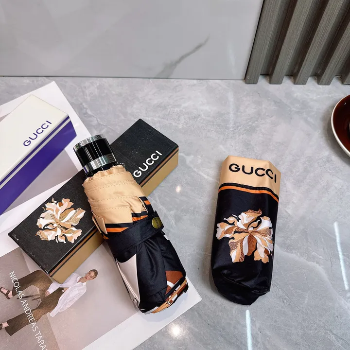 スーパーコピー グッチ 傘