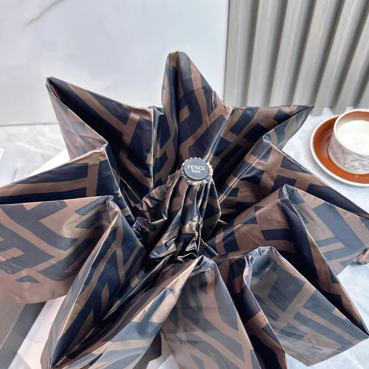 スーパーコピー フェンディ 傘