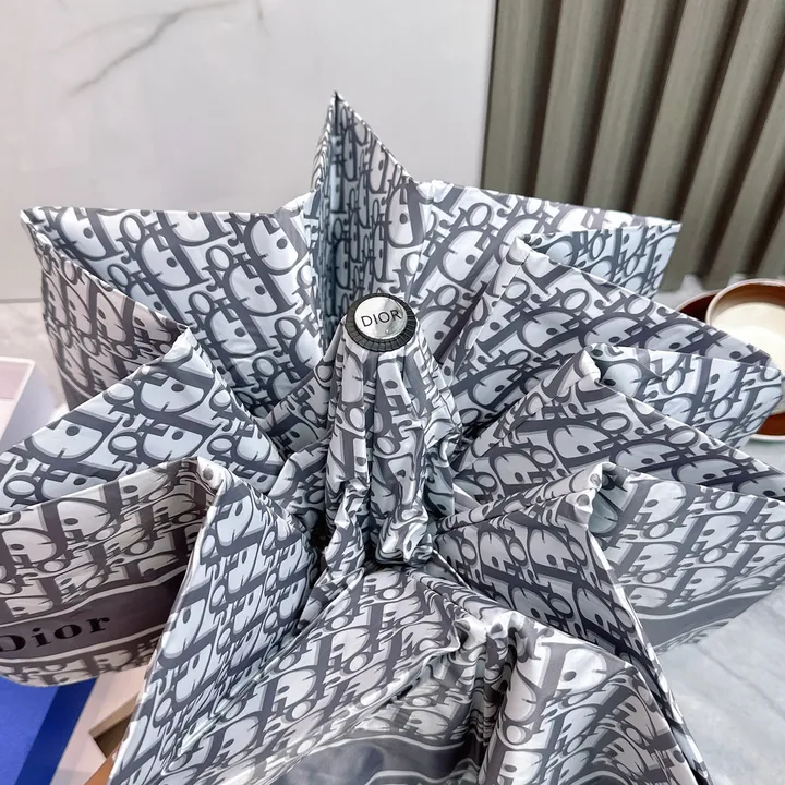 スーパーコピー ディオール 傘