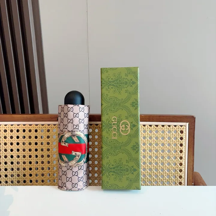 スーパーコピー グッチ 傘