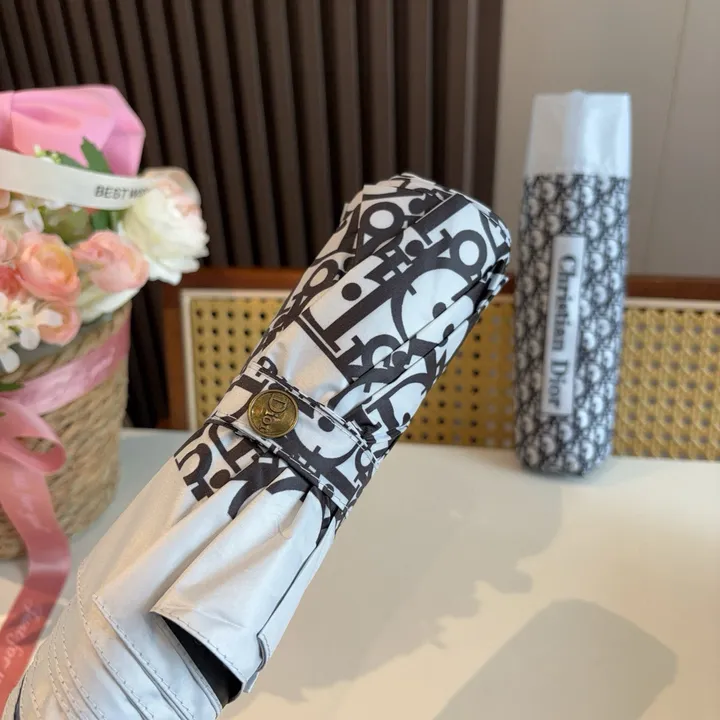 スーパーコピー ディオール 傘