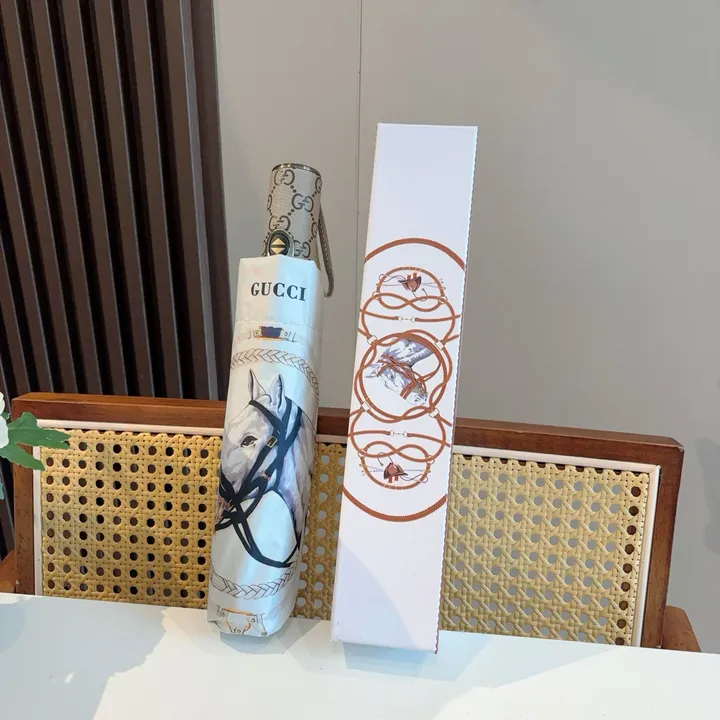 スーパーコピー グッチ 傘