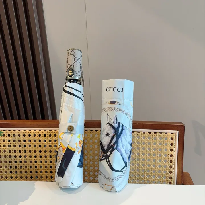 スーパーコピー グッチ 傘