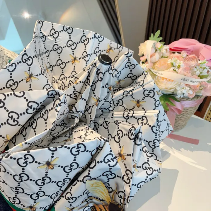 スーパーコピー グッチ 傘