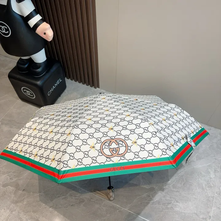 スーパーコピー グッチ 傘