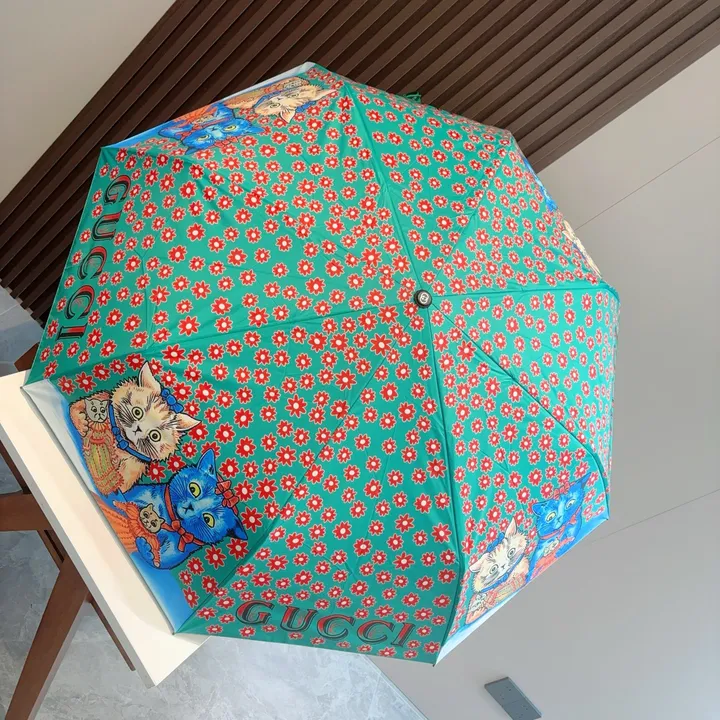 スーパーコピー グッチ 傘