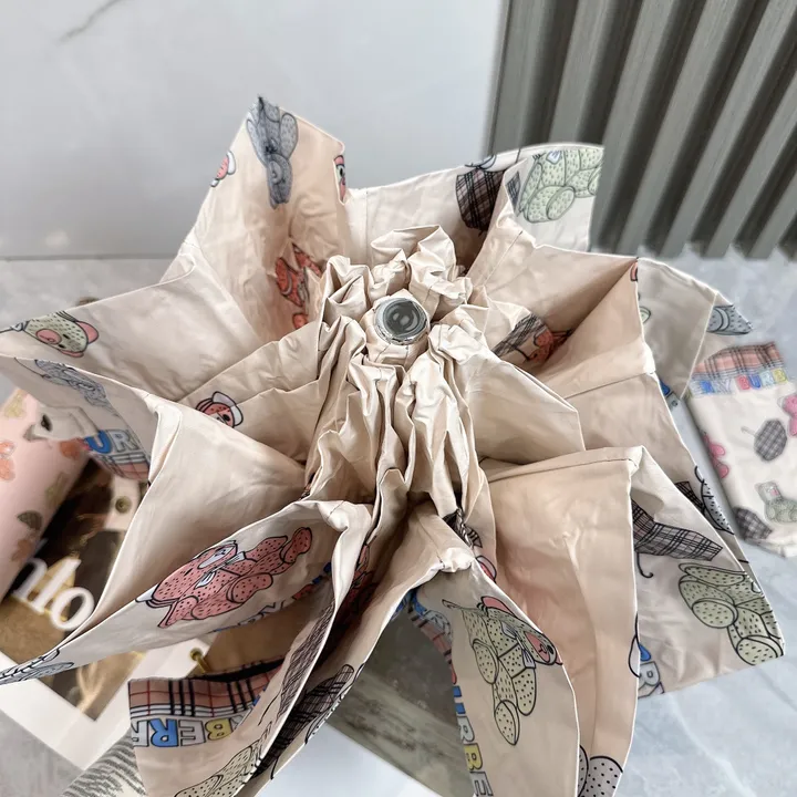 スーパーコピー バレンシアガ 傘