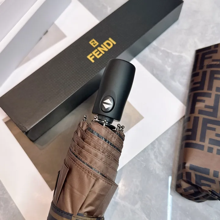 スーパーコピー フェンディ 傘