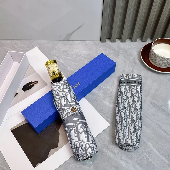 スーパーコピー ディオール 傘