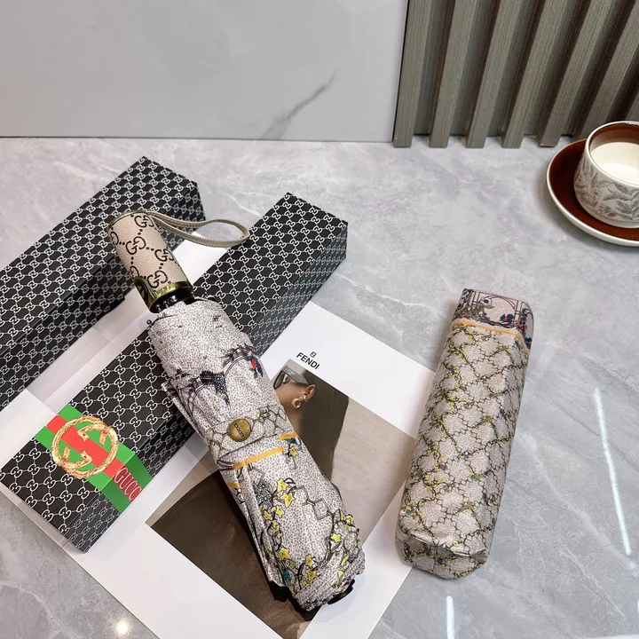 スーパーコピー グッチ 傘