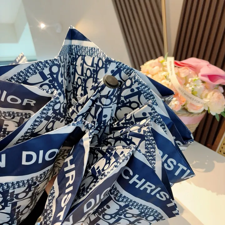 スーパーコピー ディオール 傘