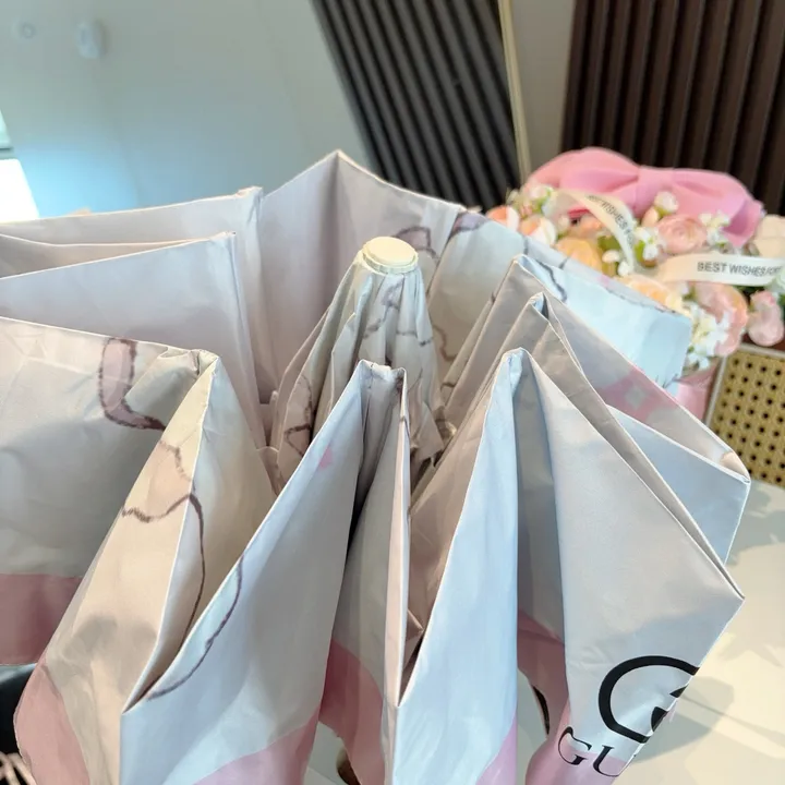 スーパーコピー グッチ 傘