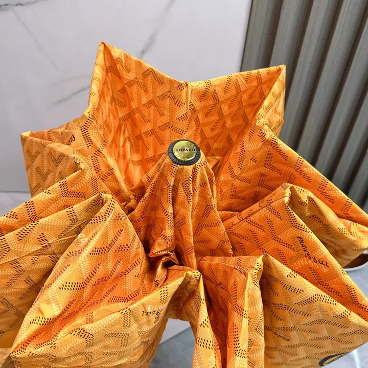 スーパーコピー ゴヤール 傘