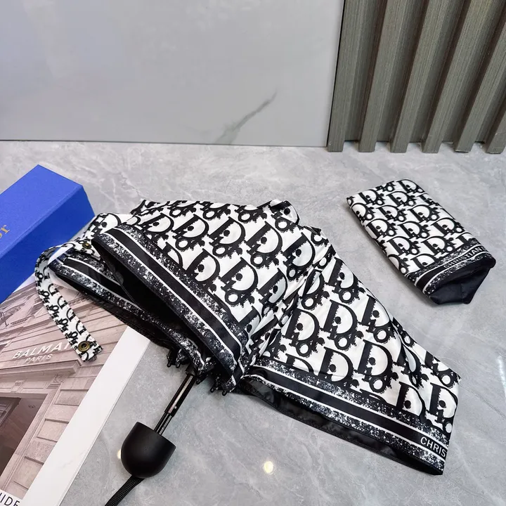 スーパーコピー ディオール 傘