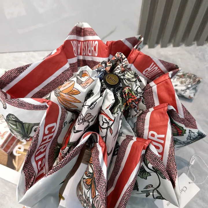 スーパーコピー ディオール 傘