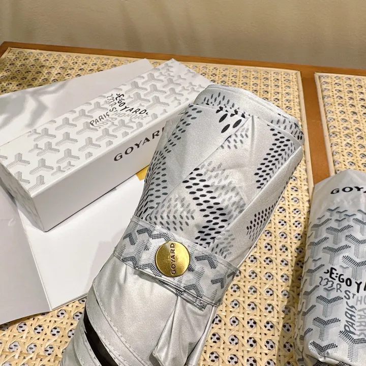 スーパーコピー ゴヤール 傘