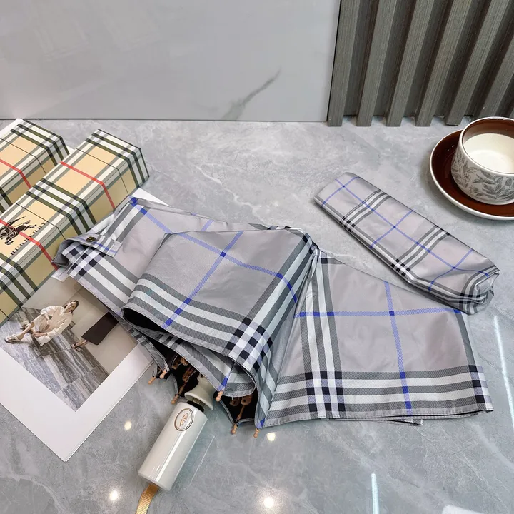 スーパーコピー バレンシアガ 傘