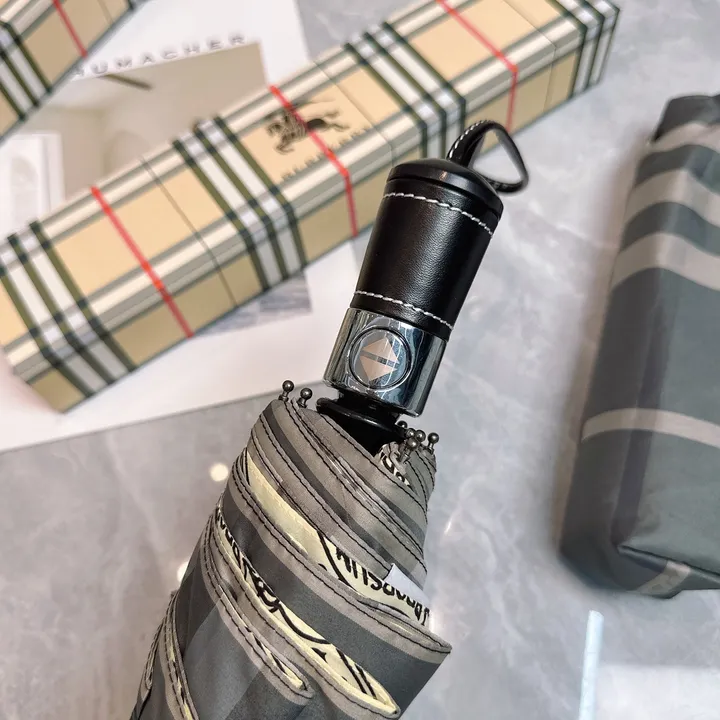 スーパーコピー バレンシアガ 傘