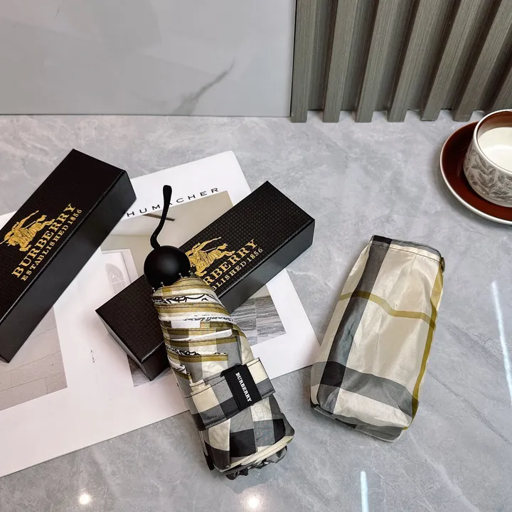 スーパーコピー バレンシアガ 傘