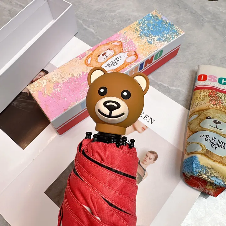 スーパーコピー カウズ 傘