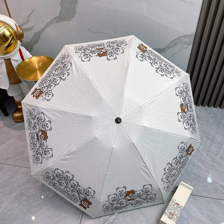 スーパーコピー カウズ 傘