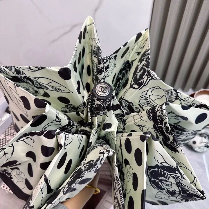 スーパーコピー シャネル 傘