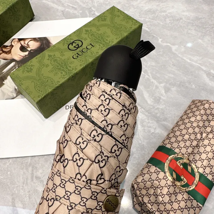 スーパーコピー グッチ 傘