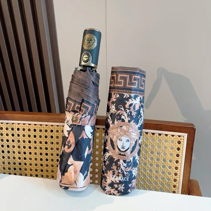 スーパーコピー ヴェルサーチ 傘