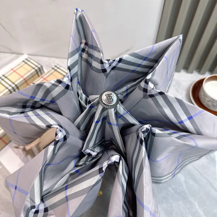 スーパーコピー バレンシアガ 傘