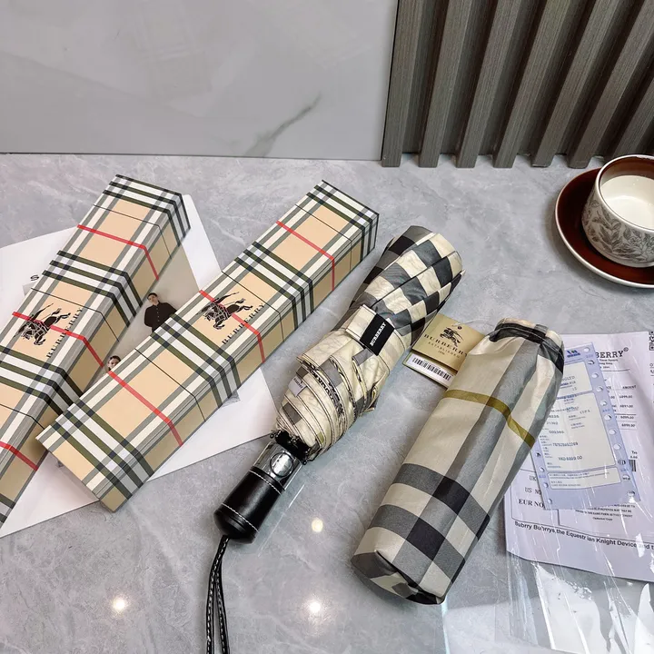 スーパーコピー バレンシアガ 傘