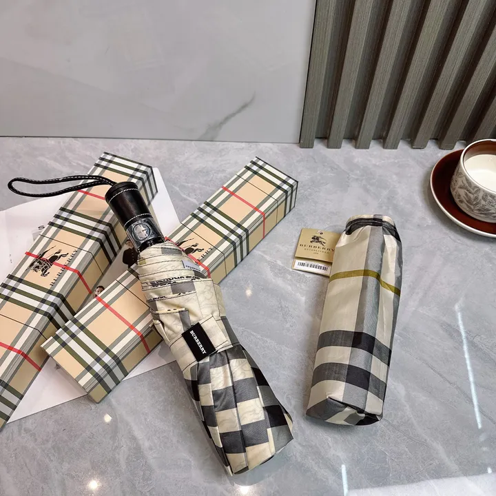 スーパーコピー バレンシアガ 傘