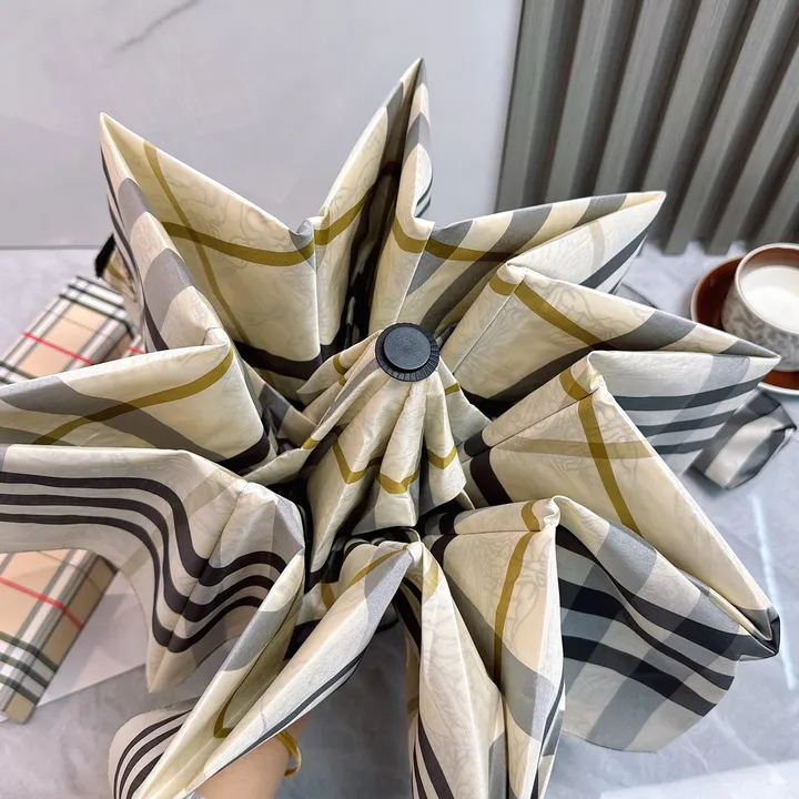 スーパーコピー バレンシアガ 傘