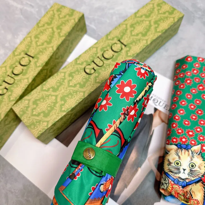 スーパーコピー グッチ 傘